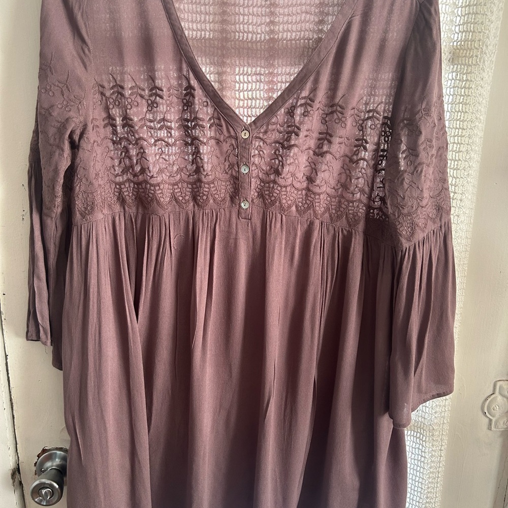 Entro Dusty Rose Lace Accent Tunic